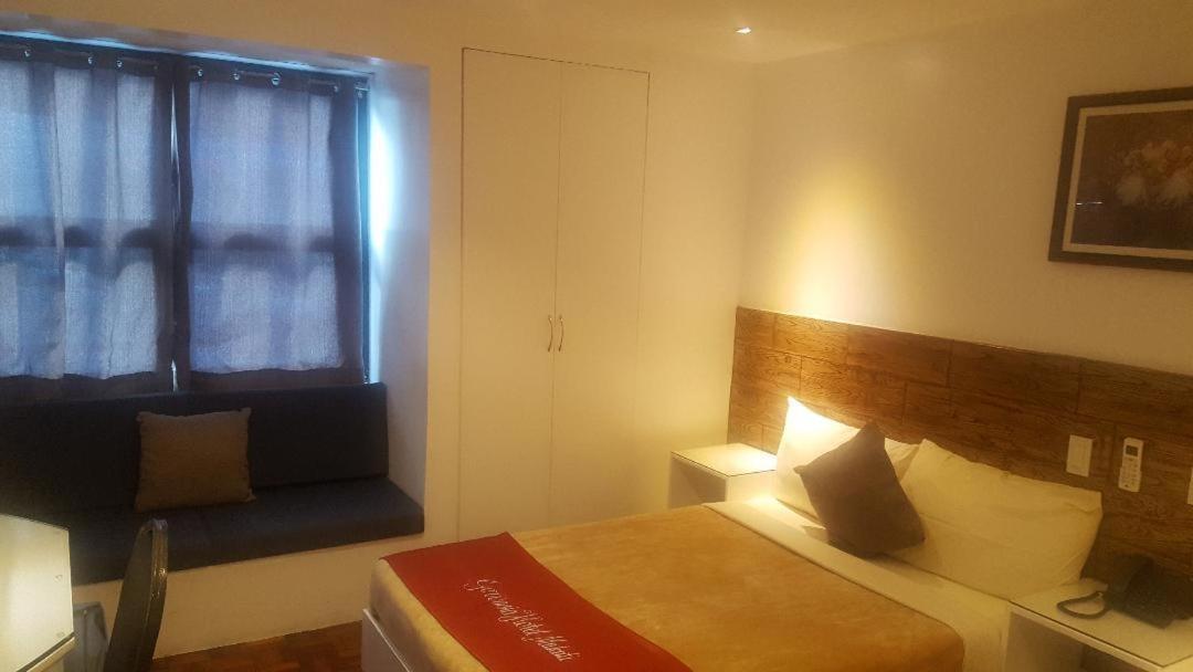 Gervasia Hotel Makati Макати Экстерьер фото