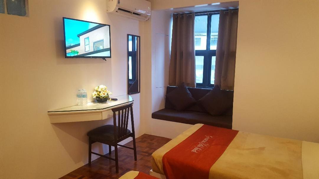 Gervasia Hotel Makati Макати Экстерьер фото