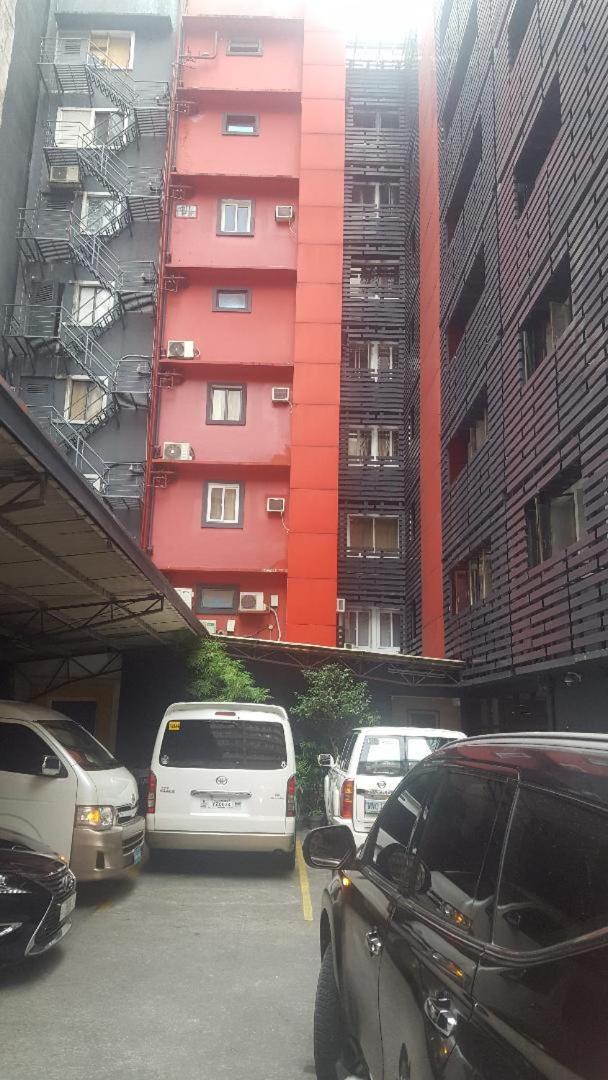 Gervasia Hotel Makati Макати Экстерьер фото