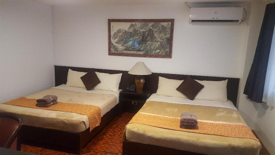 Gervasia Hotel Makati Макати Экстерьер фото